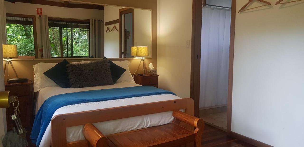 Samurai Beach Bungalows One Mile Ngoại thất bức ảnh