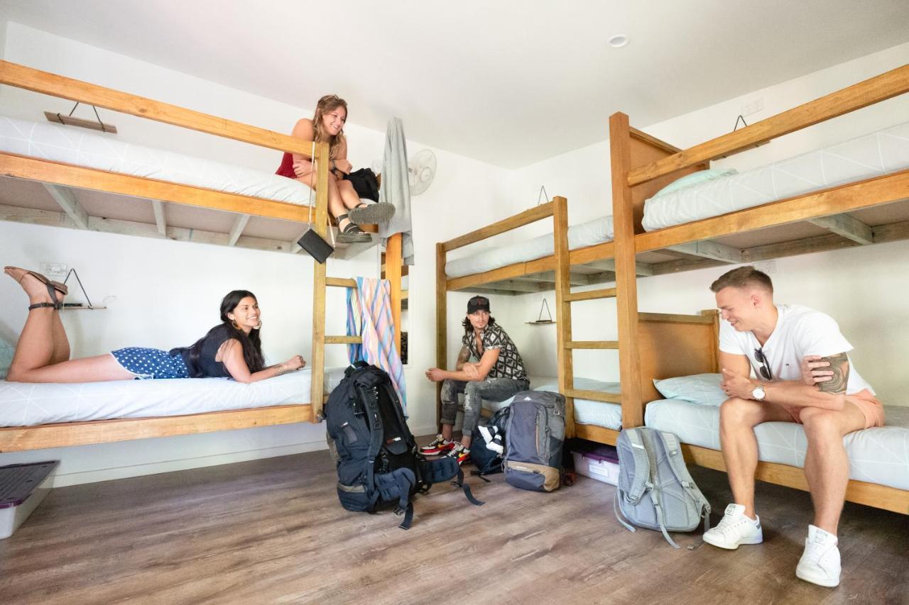 Samurai Beach Bungalows One Mile Ngoại thất bức ảnh